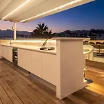 Breath Taking Front Line With Sauna & Jacuzzi Villa Marbella