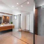 Villa Breath Taking Front Line With Sauna & Jacuzzi