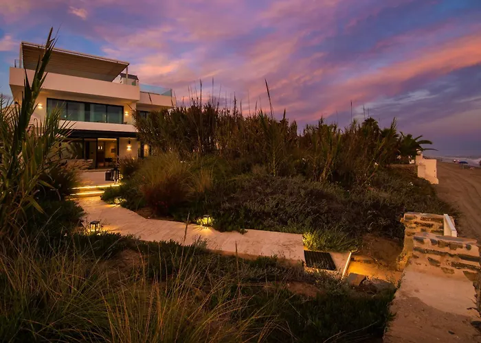 Villa Breath Taking Front Line With Sauna & Jacuzzi Marbella