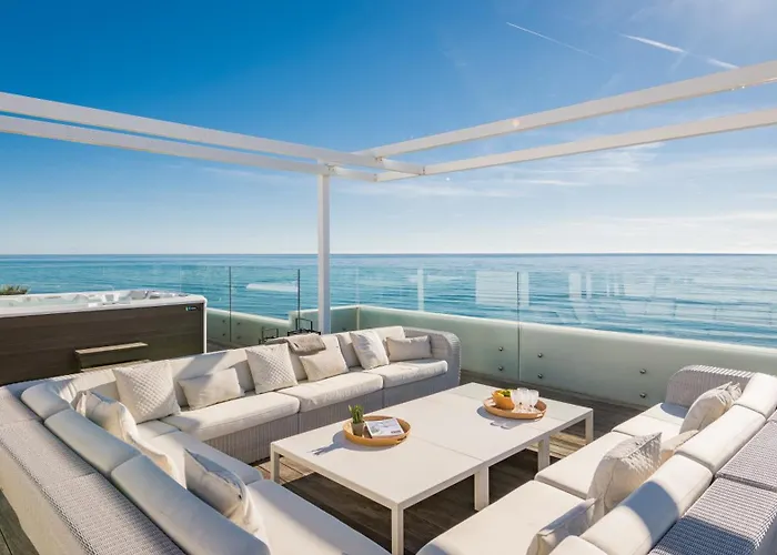 Breath Taking Front Line With Sauna & Jacuzzi Villa *