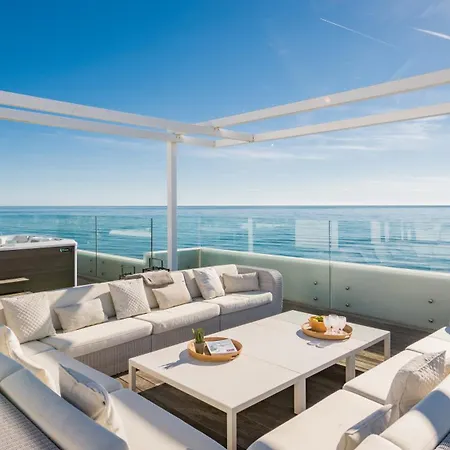 Breath Taking Front Line With Sauna & Jacuzzi Villa *