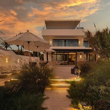 Βίλα Breath Taking Front Line With Sauna & Jacuzzi