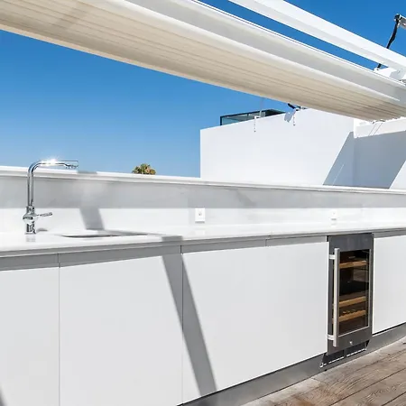 Breath Taking Front Line With Sauna & Jacuzzi Marbellac