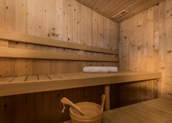 Breath Taking Front Line With Sauna & Jacuzzi Villa *