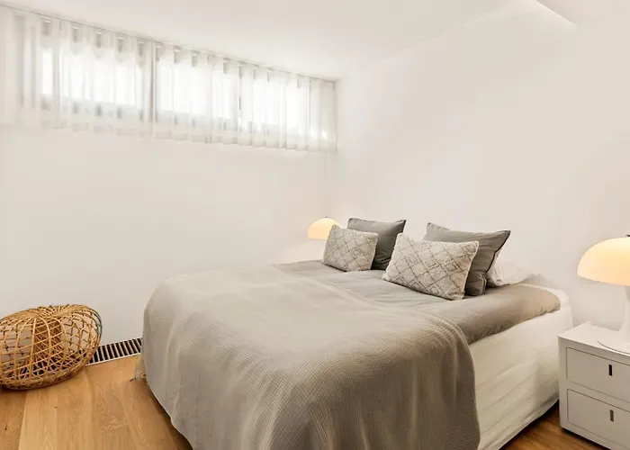 Villa Breath Taking Front Line With Sauna & Jacuzzi Marbella