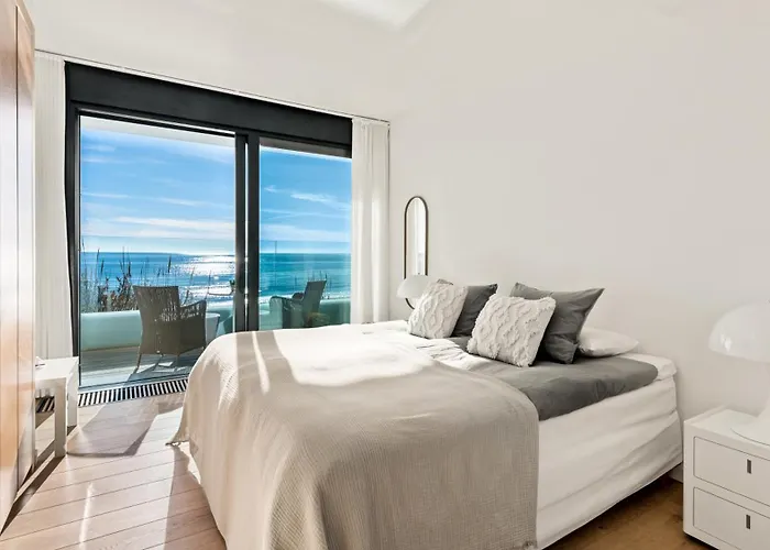 别墅 Breath Taking Front Line With Sauna & Jacuzzi 马尔韦利亚