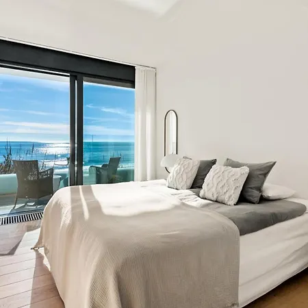 Вилла Breath Taking Front Line With Sauna & Jacuzzi Марбелья