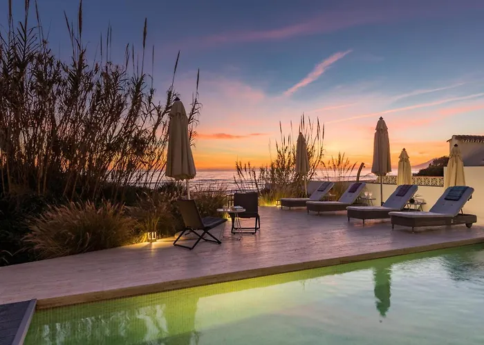 Breath Taking Front Line With Sauna & Jacuzzi Villa